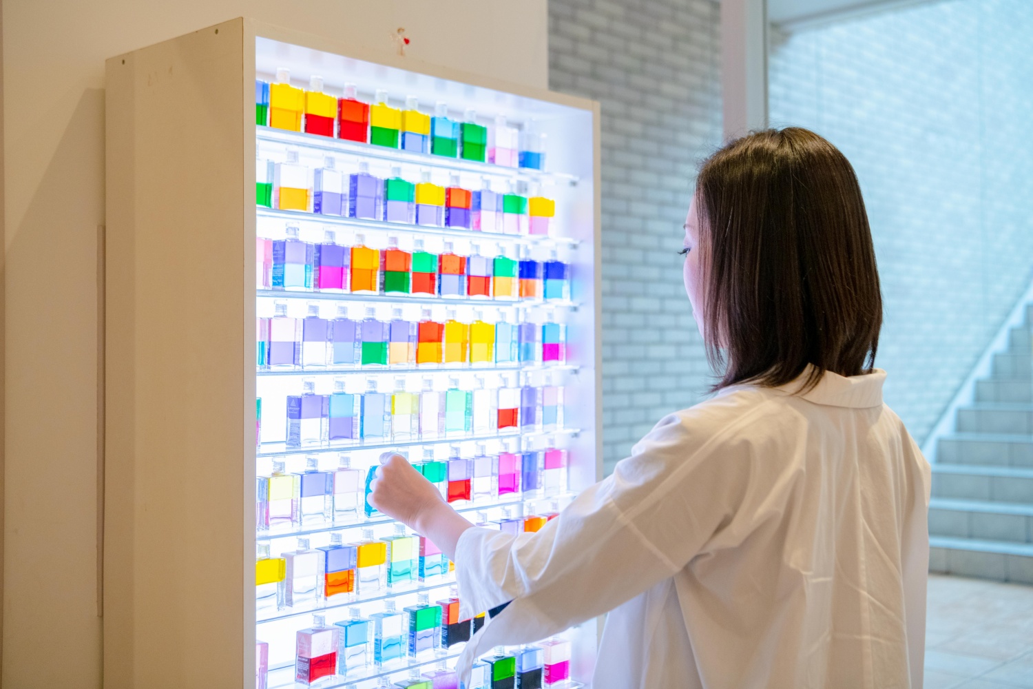 東京・代官山でオーラソーマを行うならFlorence colorがおすすめです